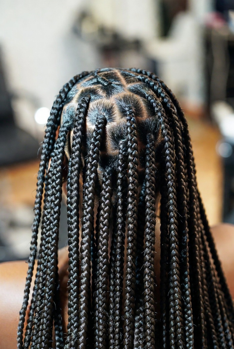Knotless braids